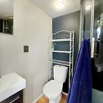 Apartament Cofy - Quiet Location, Air-conditioning, Free Parking, 24-7 Check-in-out With Prepaid Nighttime Check-in, Early Check-in, Late Check-out! Tallin