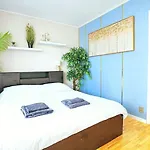 Cofy - Quiet Location, Air-conditioning, Free Parking, 24-7 Check-in-out With Prepaid Nighttime Check-in, Early Check-in, Late Check-out! Apartament *